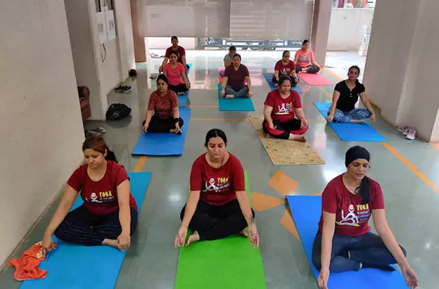 Sangeeta’s PowerYoga – Yoga for Weight Loss and Fitness